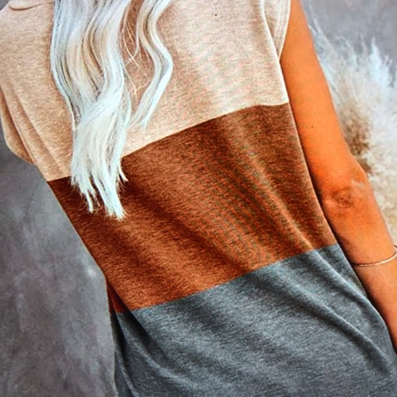 Cap sleeve crewneck tee - Picture 2 of 2